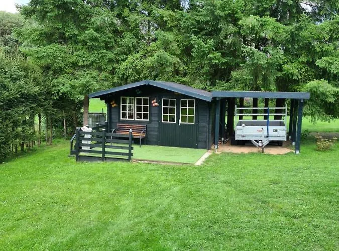 - キャンプ場 Wallenborn